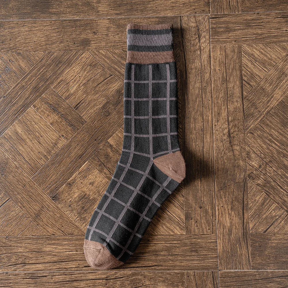 Salina Women's Combed Cotton Mid Tube Calf Socks - Retro Fashion Leisure Sports