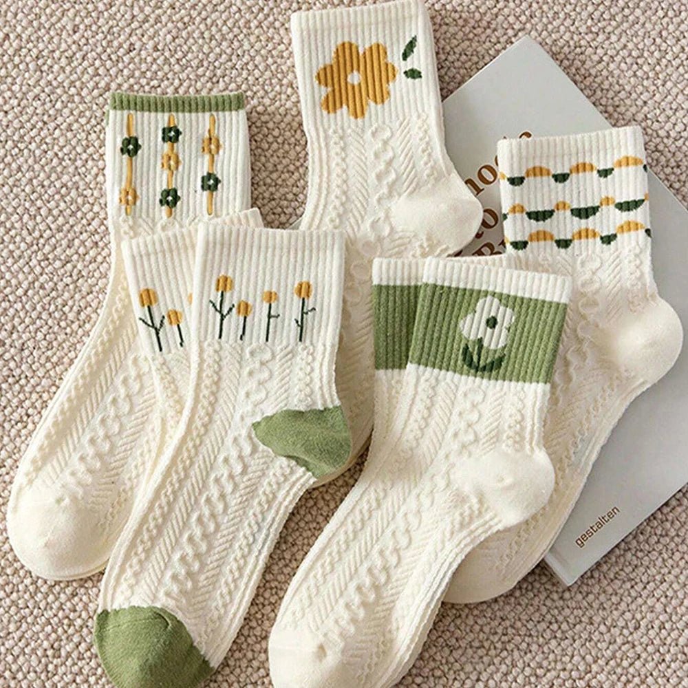 Women's Cartoon Print Mid - Length Socks – Fun Casual Socks - lily supply
