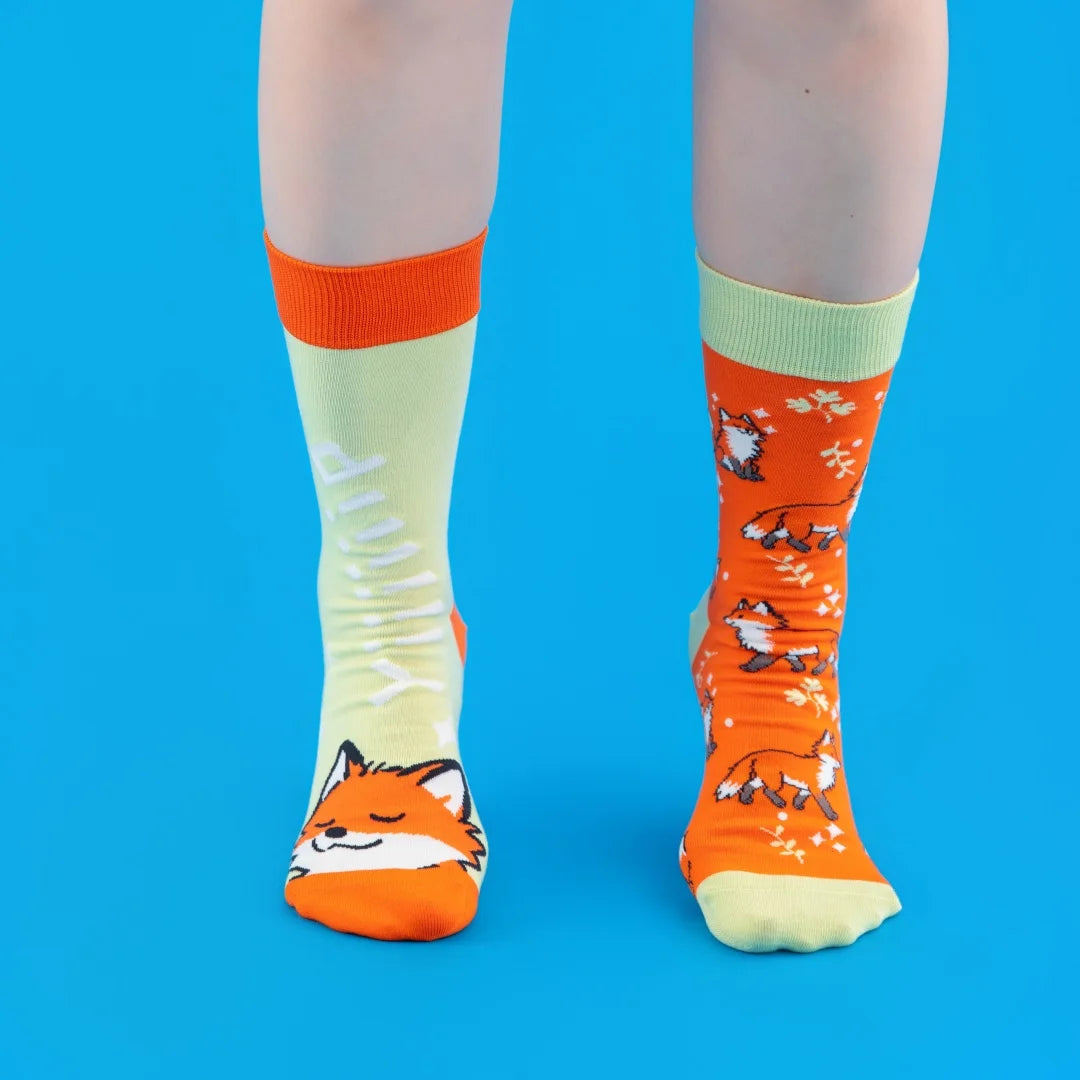 Women's Cartoon Fox AB Style Mid-Calf Socks – Cute Casual Socks