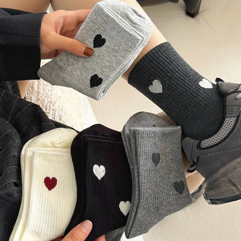 Women's Cute Heart Print Casual Socks - 1/4/8 Pairs Breathable Mid Tube