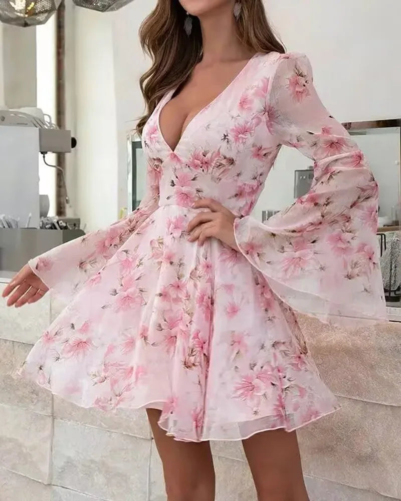 Women's Floral Bell Sleeve Plunge Dress - Sexy V-Neck Party