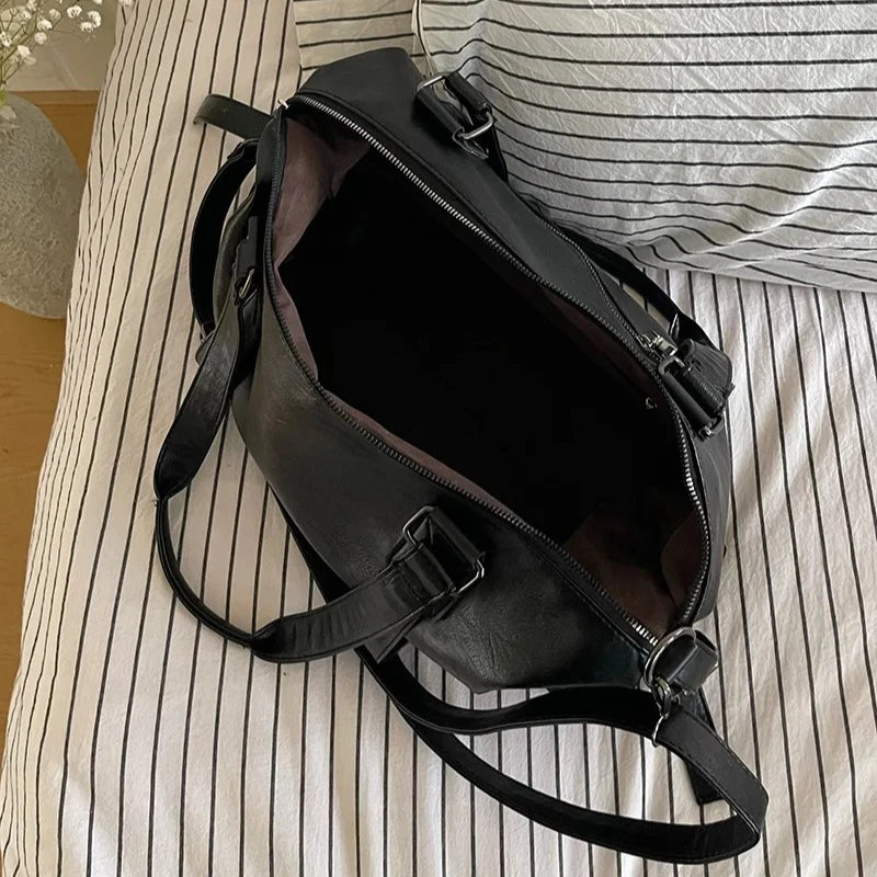 Women's Leather Vintage Shoulder Messenger Bag - Solid Simplicity Handbag