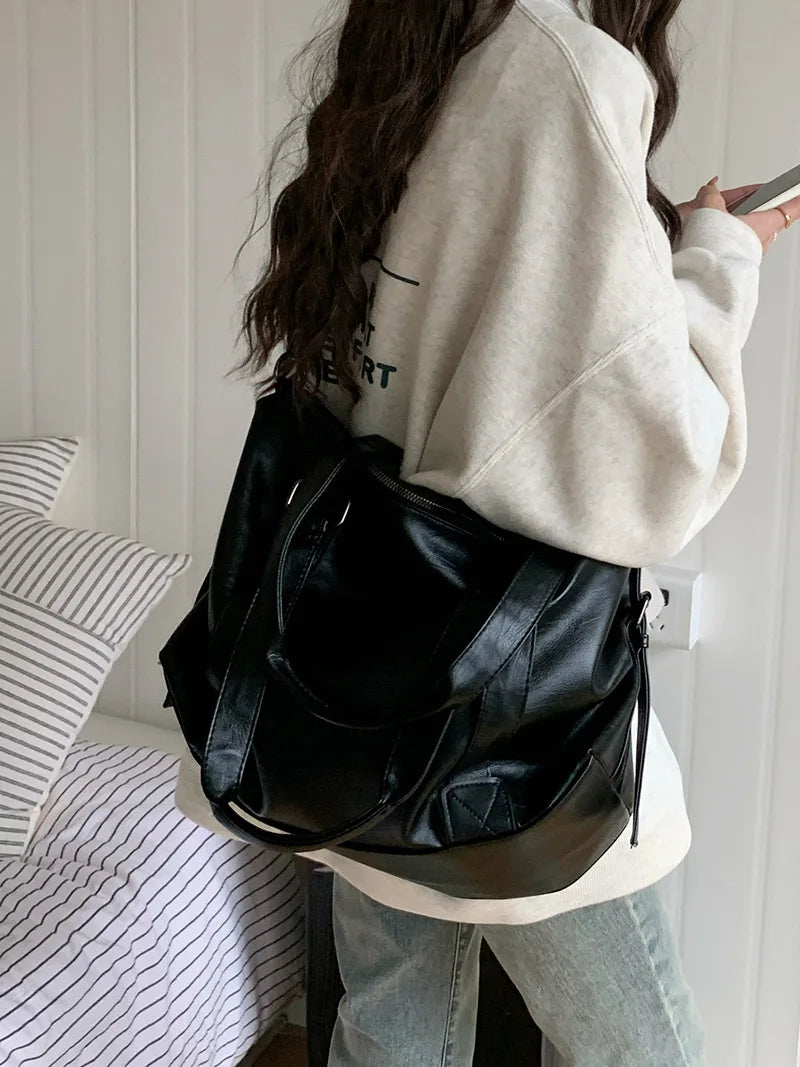 Women's Leather Vintage Shoulder Messenger Bag - Solid Simplicity Handbag
