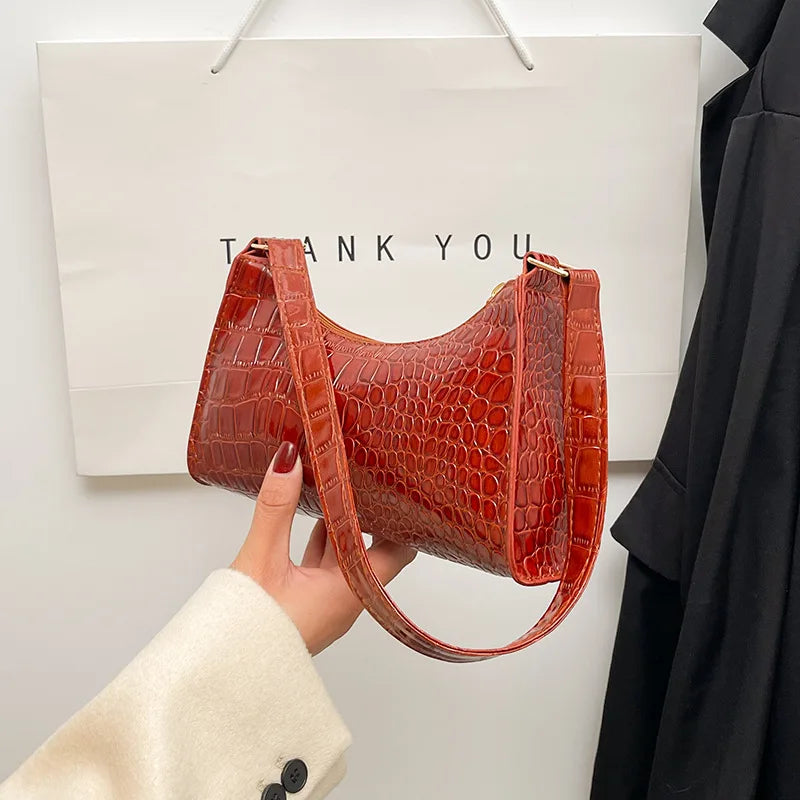 Women's Fashionable Underarm Small Shoulder Handbag