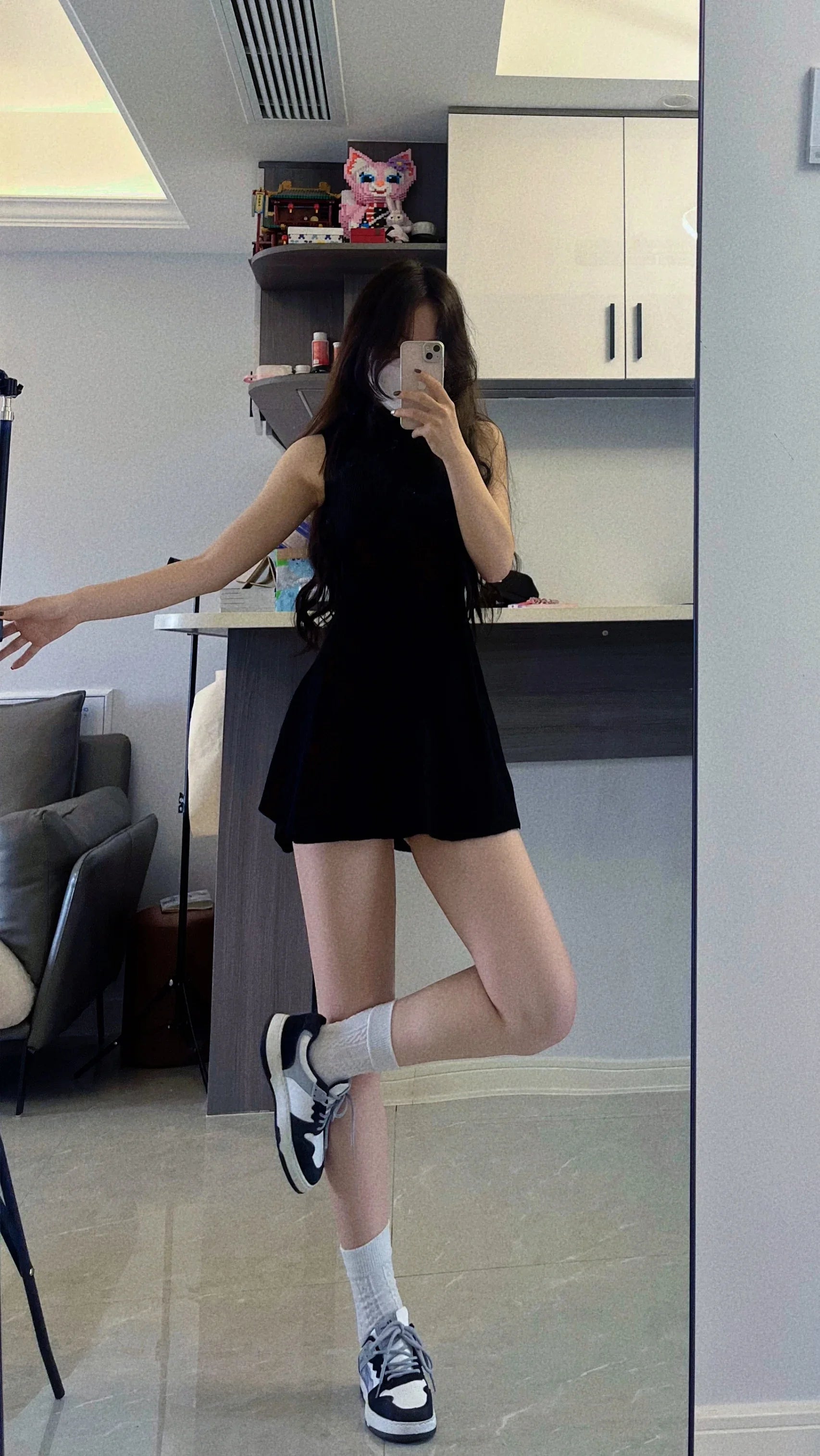 Women's Sleeveless Knit Bodycon Mini Dress