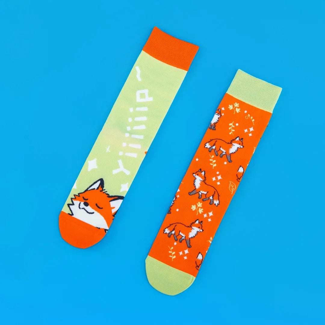 Women's Cartoon Fox AB Style Mid-Calf Socks – Cute Casual Socks