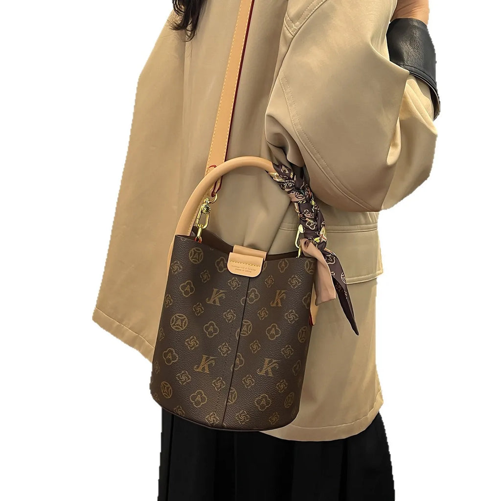 2026 New Fashion Women's Bag Old Flower Child Mother Bucket Bag Versatile One Shoulder Crossbody Handbag