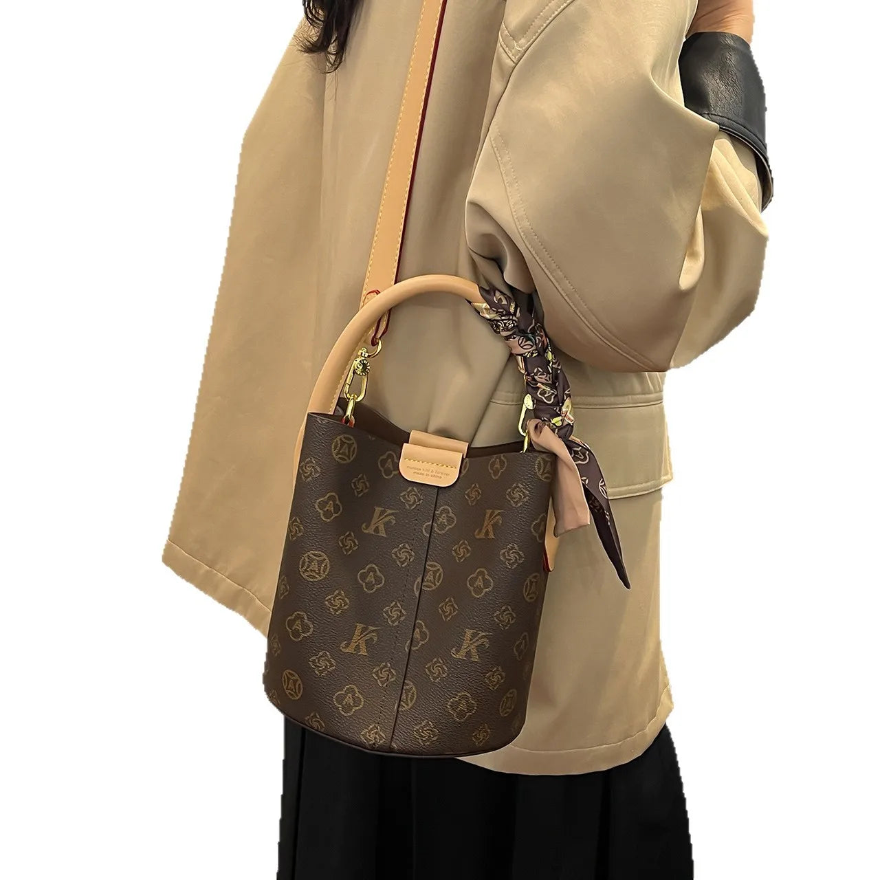 2026 New Fashion Women's Bag Old Flower Child Mother Bucket Bag Versatile One Shoulder Crossbody Handbag