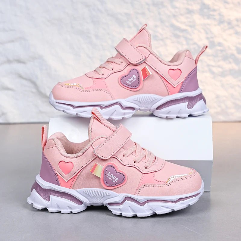 Girls' autumn and winter sports shoes, anti slip leather surface, elementary school students' spring outdoor shoes, middle - aged - lily supply