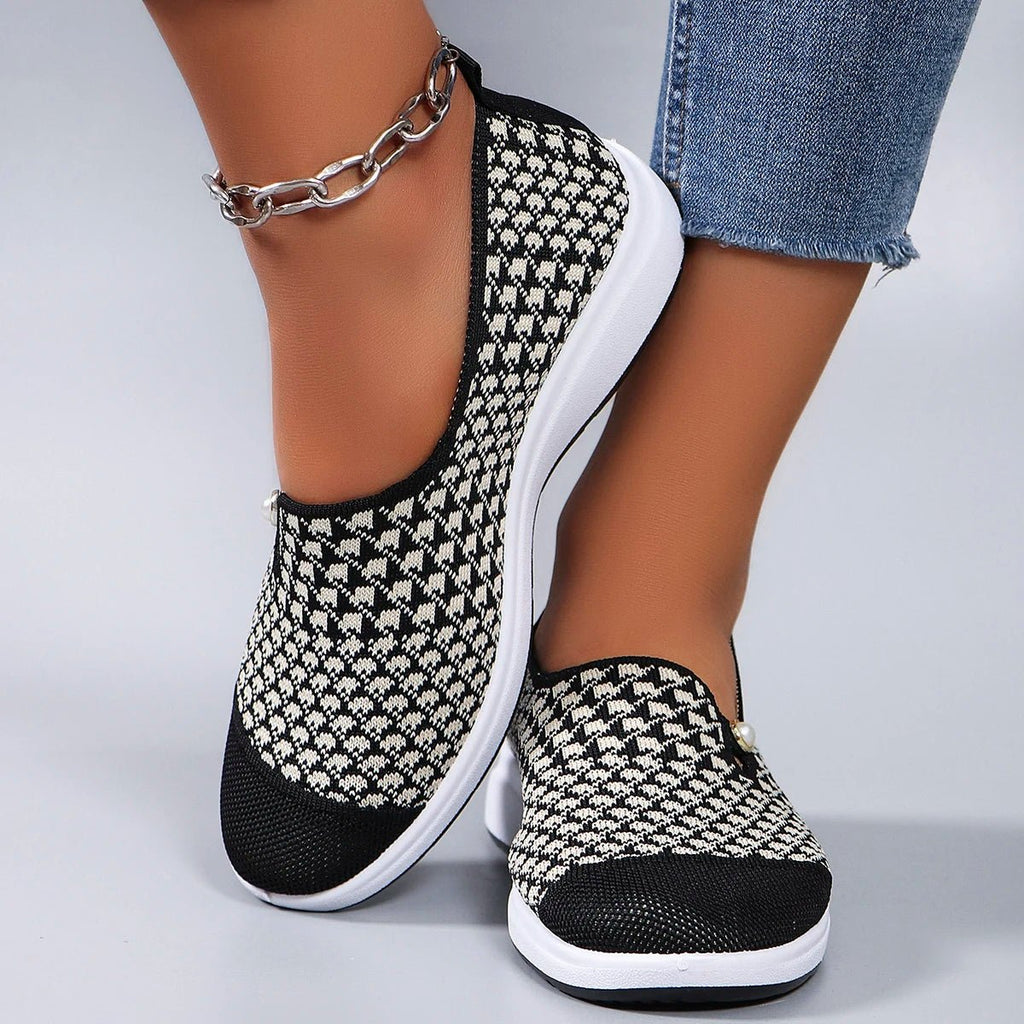 Spring new women's sports shoes, fashionable, breathable, lightweight, non - slip, wear - resistant, casual sports shoes, flat shoes - lily supply