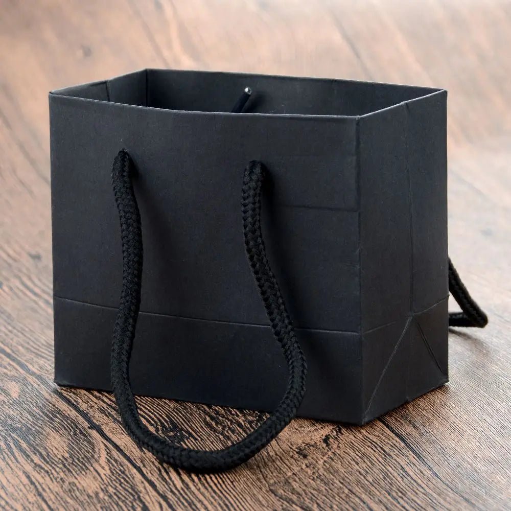5 - Piece Kraft Paper Gift Bag Set - Minimalist Party Wedding Gift Packaging - lily supply