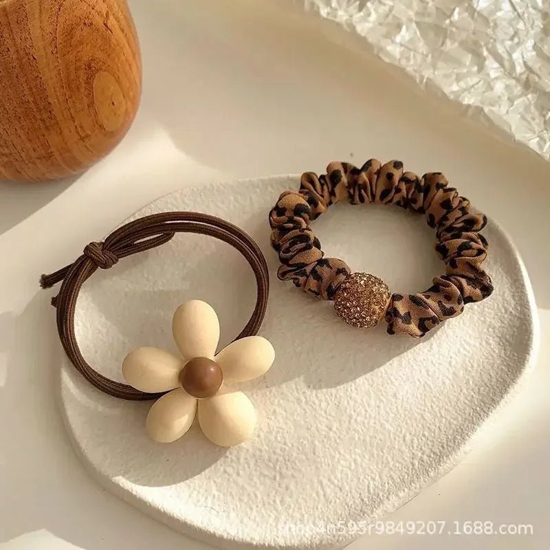 Trendy Minimalist Elastic Scrunchie - Elegant Durable Ponytail Holder - lily supply