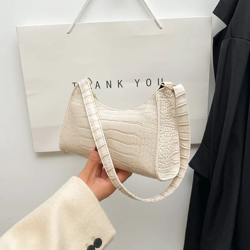 Women's Fashionable Underarm Small Shoulder Handbag