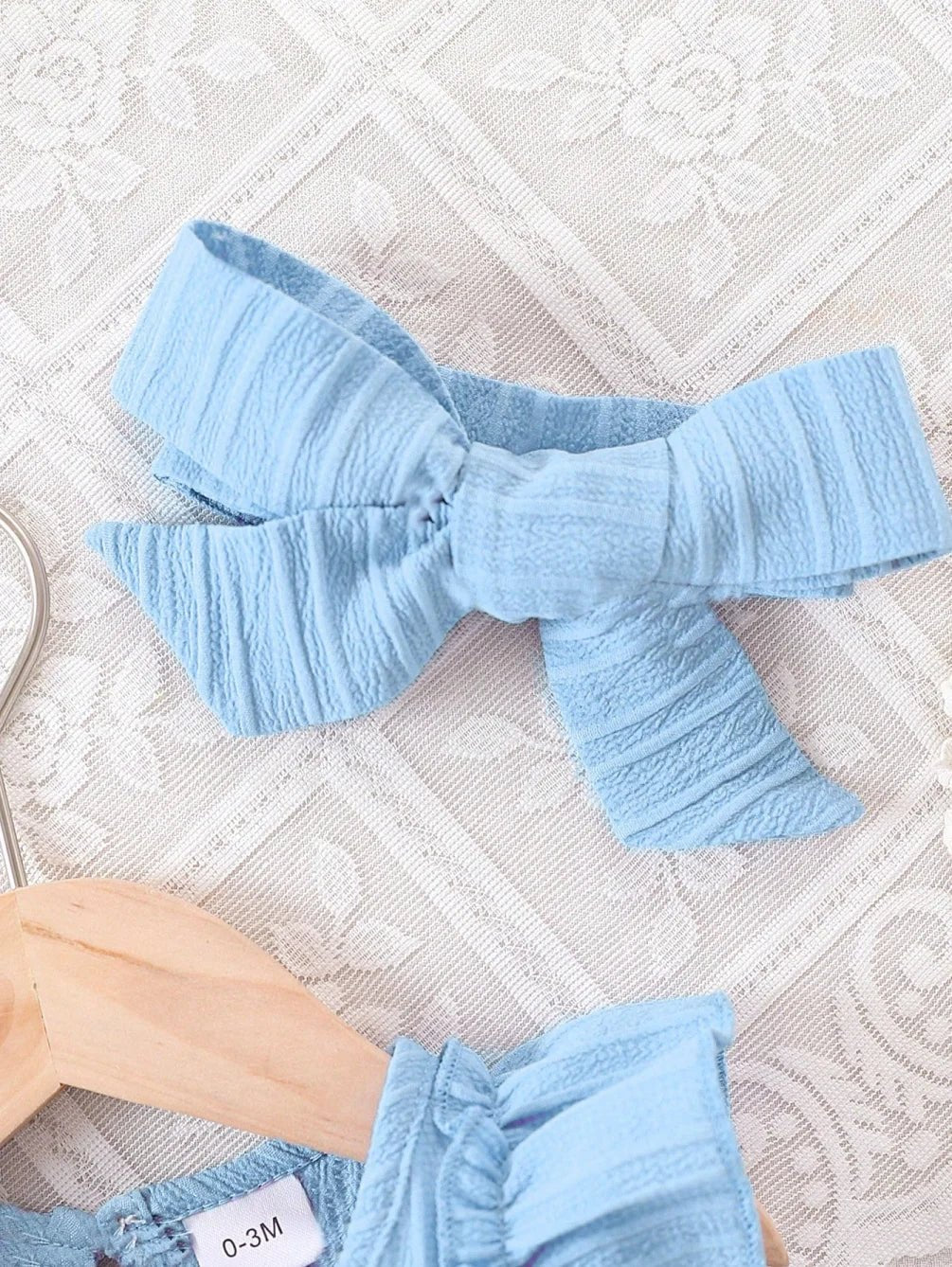 Baby girl Summer Blue dress with Ruffled Edges and Bow, Sweet and Cute Style Dress suitable for 0 - 3 Year old Cute Baby girls - lily supply