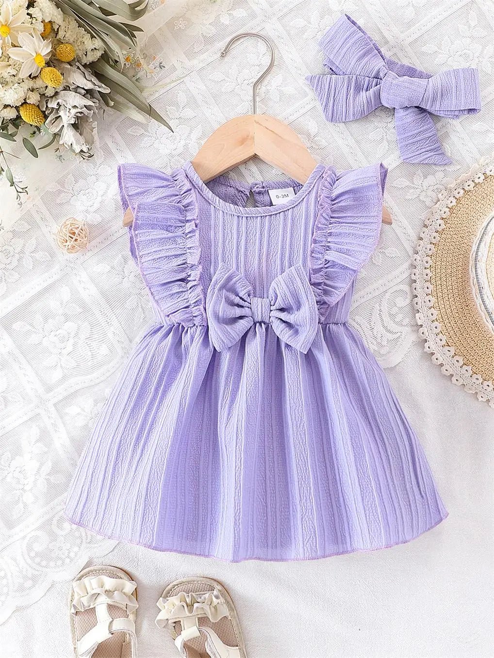 Baby girl Summer Blue dress with Ruffled Edges and Bow, Sweet and Cute Style Dress suitable for 0 - 3 Year old Cute Baby girls - lily supply
