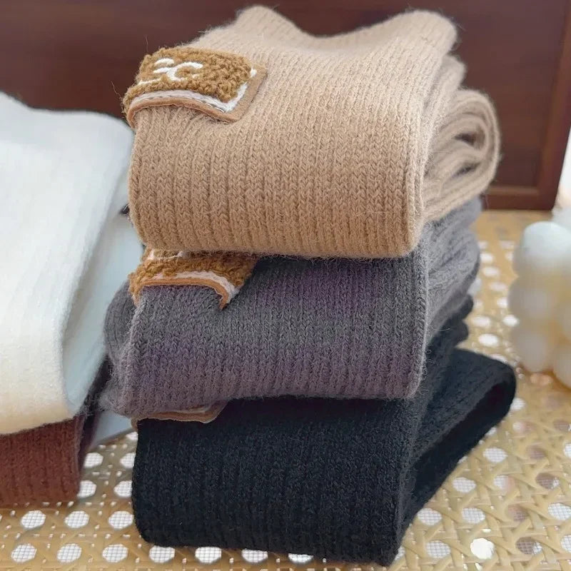 Women's Furry Heel Knitted Snow Boot Socks – Cosy Winter Boot Socks