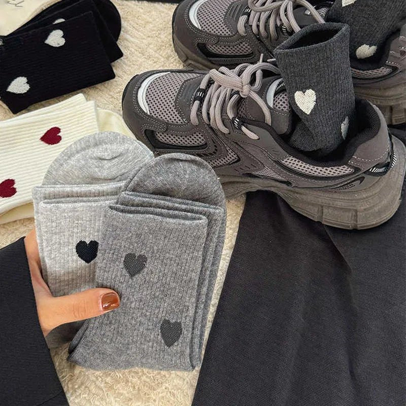 Women's Cute Heart Print Casual Socks - 1/4/8 Pairs Breathable Mid Tube - lily supply
