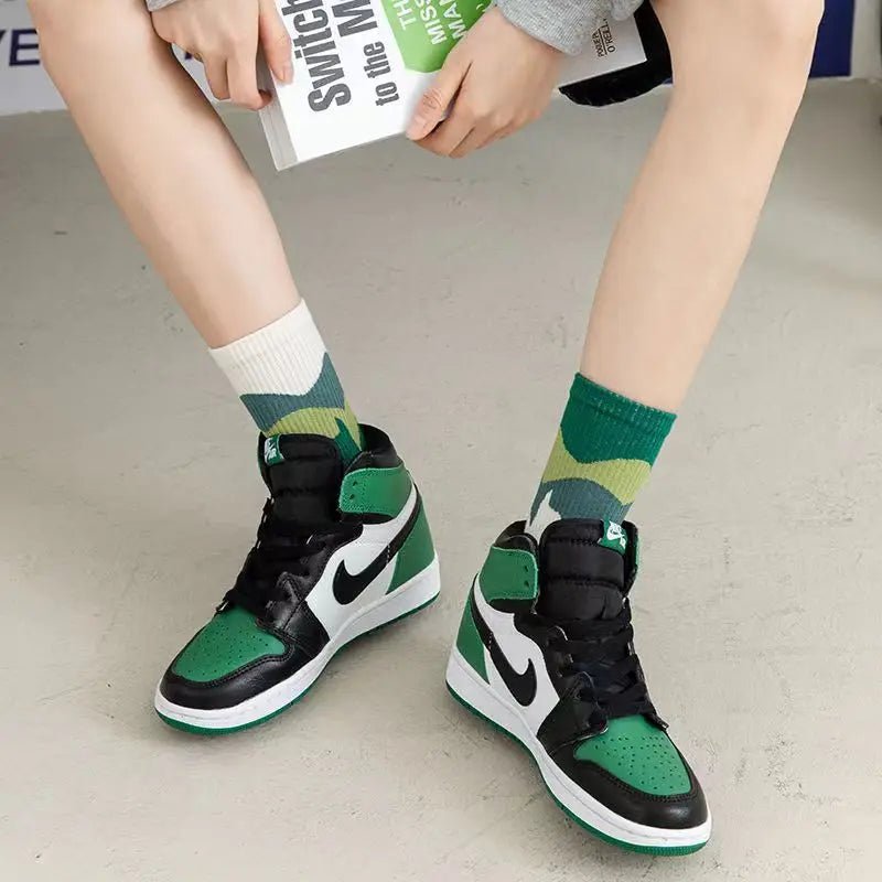 4 Pairs Soft Breathable Socks – Unisex Casual Everyday Socks - lily supply