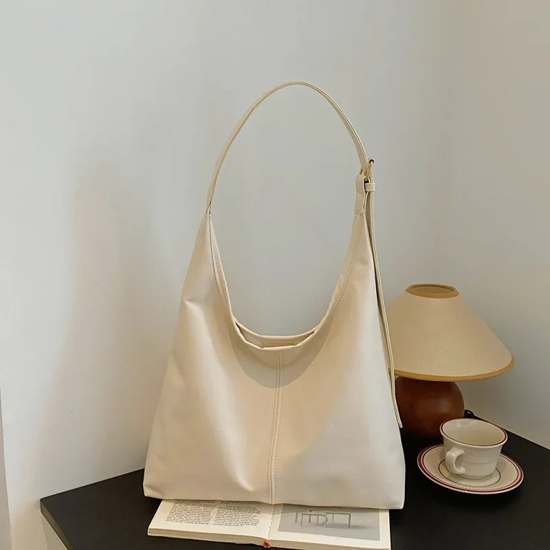 Women's Retro Handmade Large Shoulder Tote Bag - Simple Commuter Bag