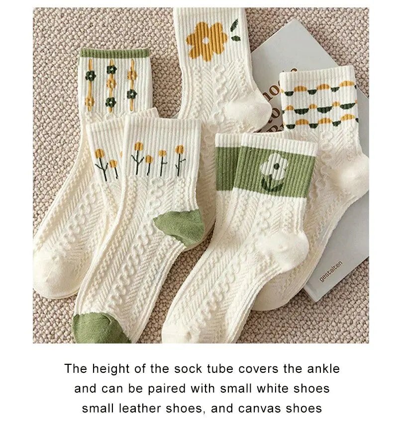 Women's Cartoon Print Mid - Length Socks – Fun Casual Socks - lily supply