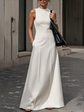 Women's Luxurious Sleeveless Round-Neck Dress