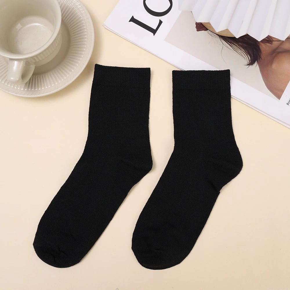 Women's Harajuku Boneless Mid Tube Socks – Seamless Casual Socks - lily supply