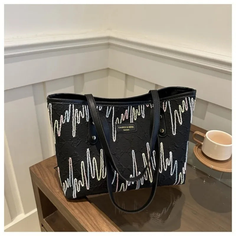 Women's Artistic Embroidery Waterproof Laptop Tote Bag