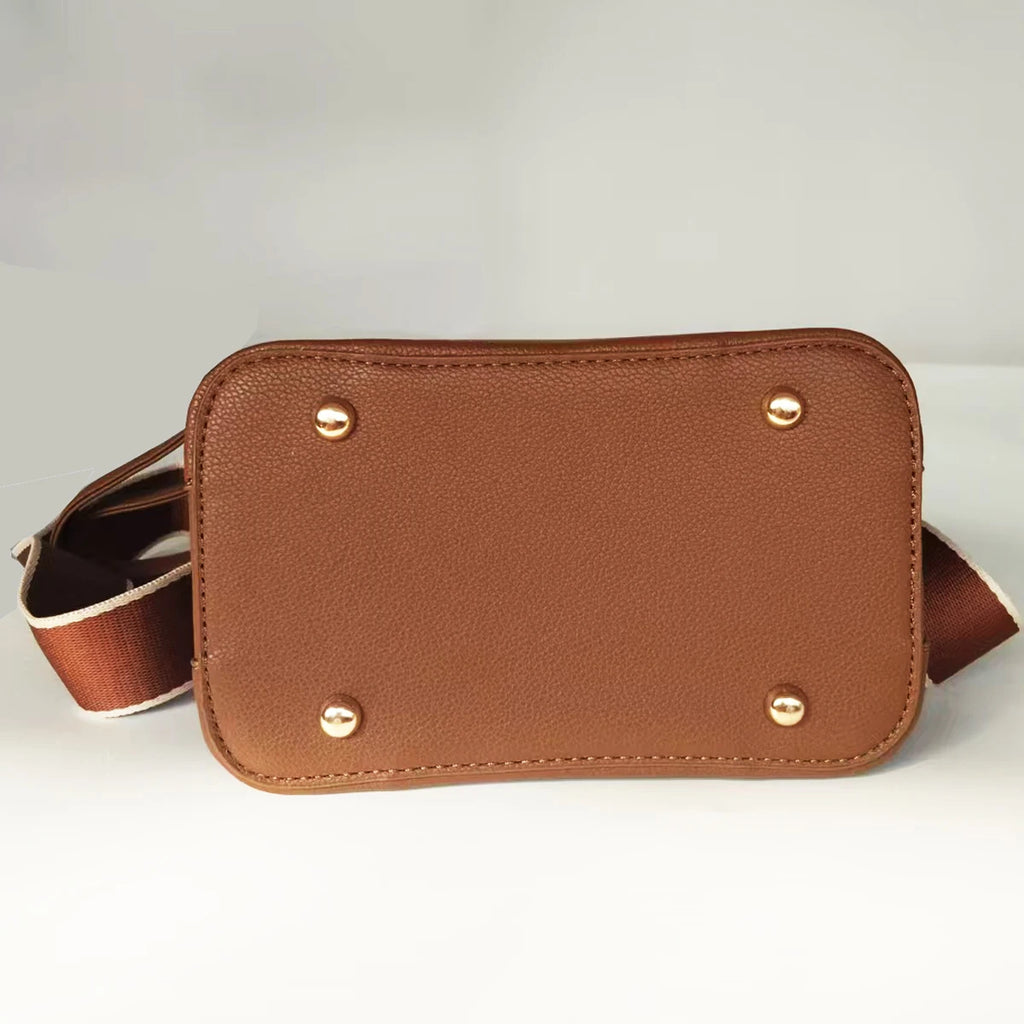 New Women's Handbag Bucket Bag High-end Female Bag Lightweight Crossbody Single Shoulder Bag Twist Lock Small Bucket Bag